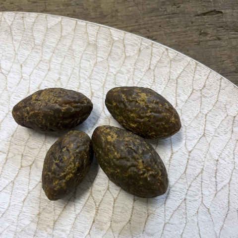 南投土橄欖果乾