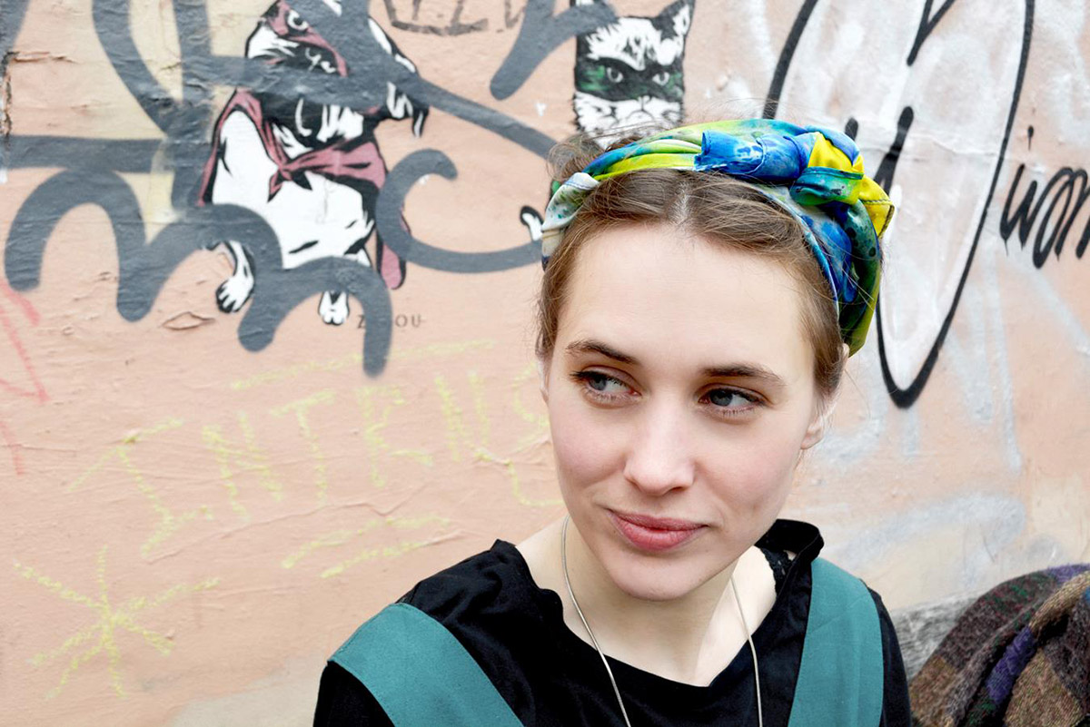 創世紀Genesis真絲絲巾